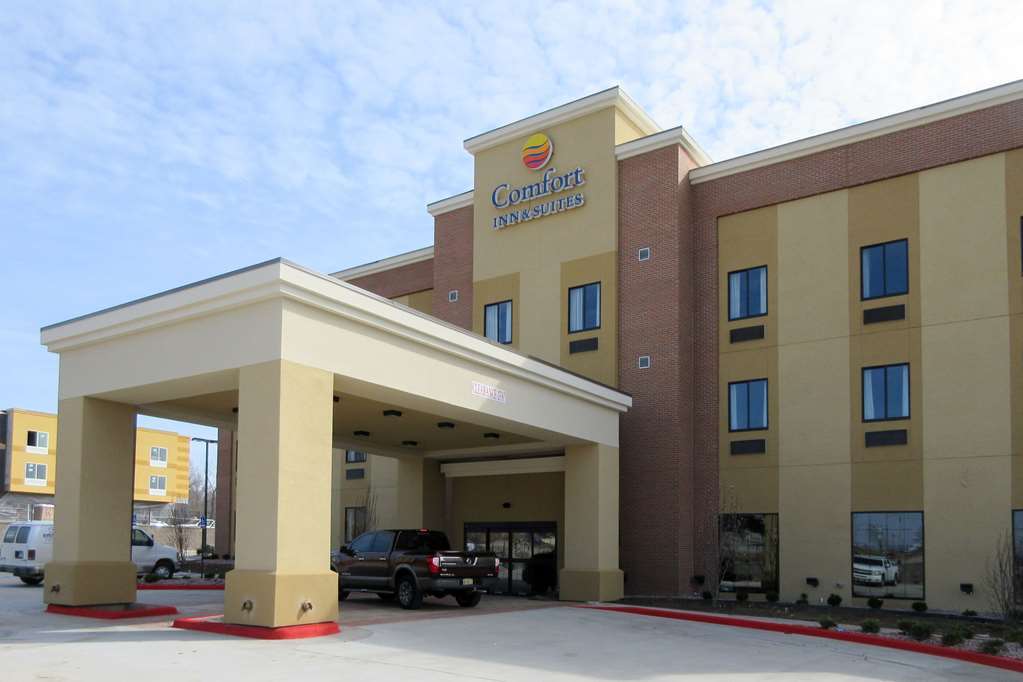 Comfort Inn & Suites Shawnee - Kansas City Exterior photo